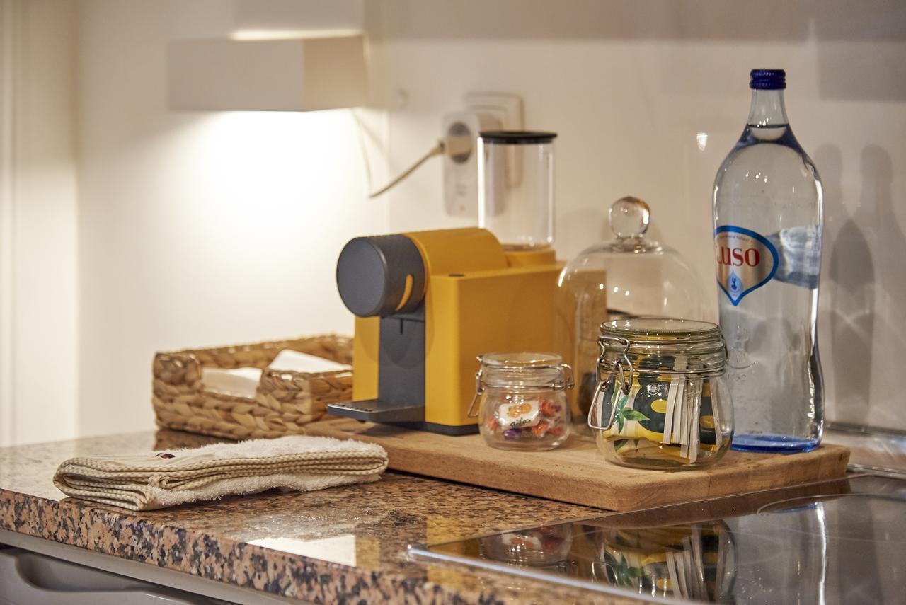 Appartamento Lisbon Boutique Alfama With Patio 3 Esterno foto